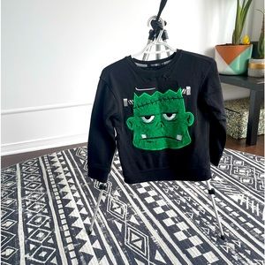 3 for 1 sweater/hoodie for boys 5-8yrs old.